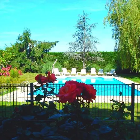 Holiday home La Tour Du Guet Arouille