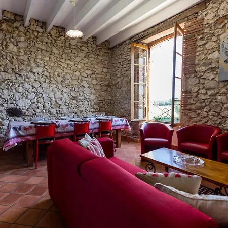 La Tour Du Guet Holiday home *